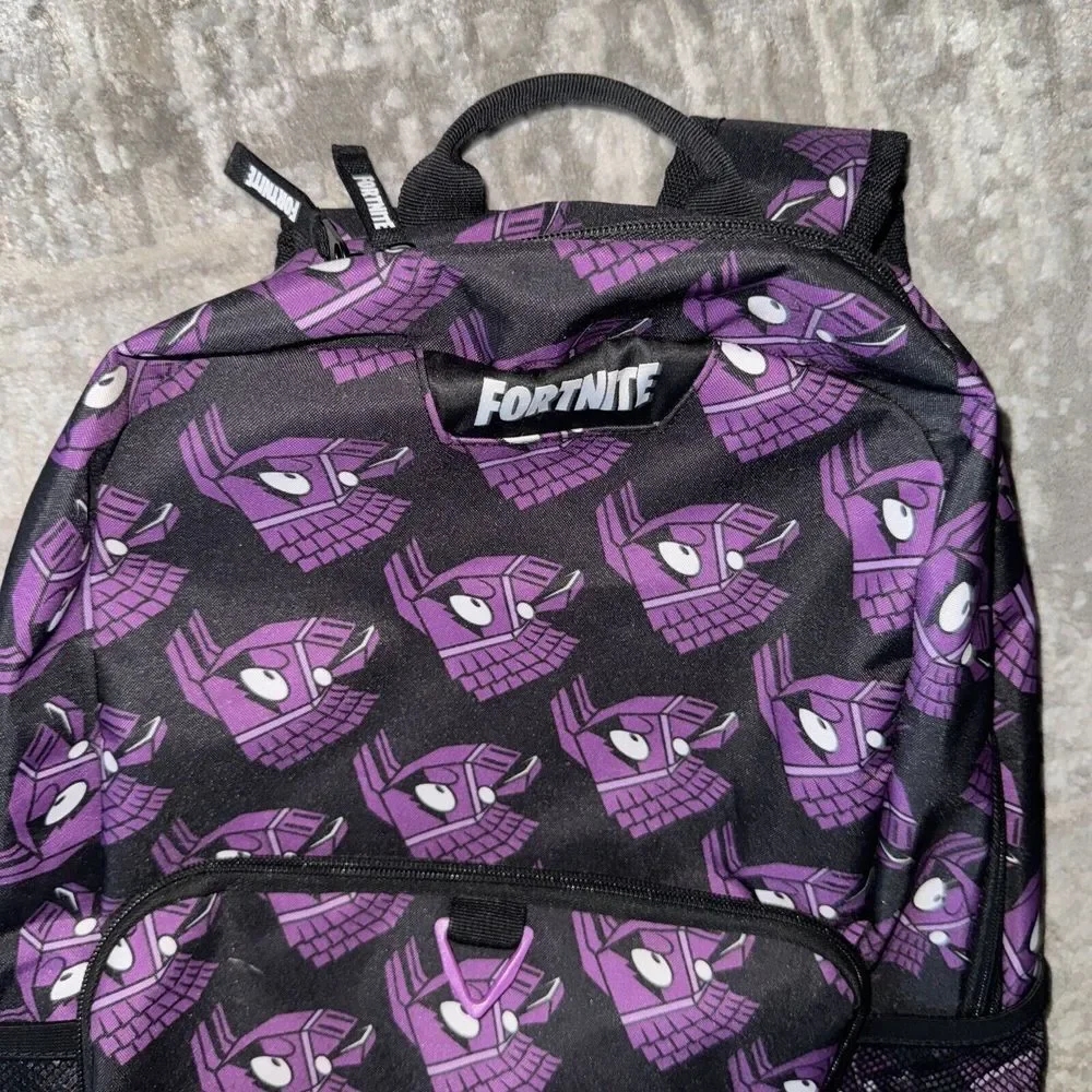Fortnite‎ Black Backpack
